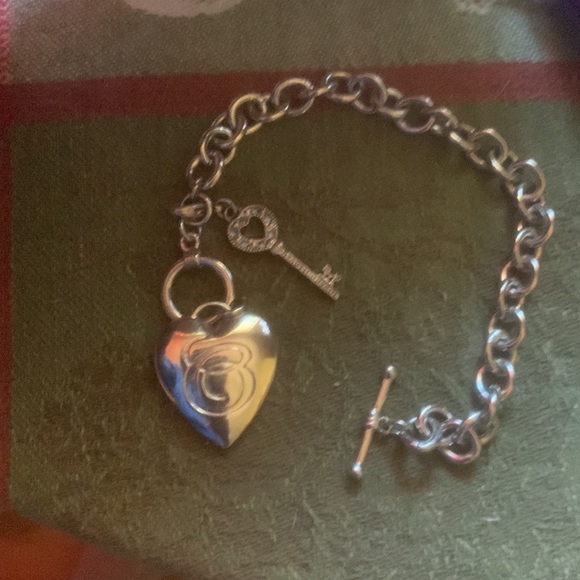 Bracelet Heart - rhinestones - remove-able / moveable key to heart charm. - Picture 2 of 3